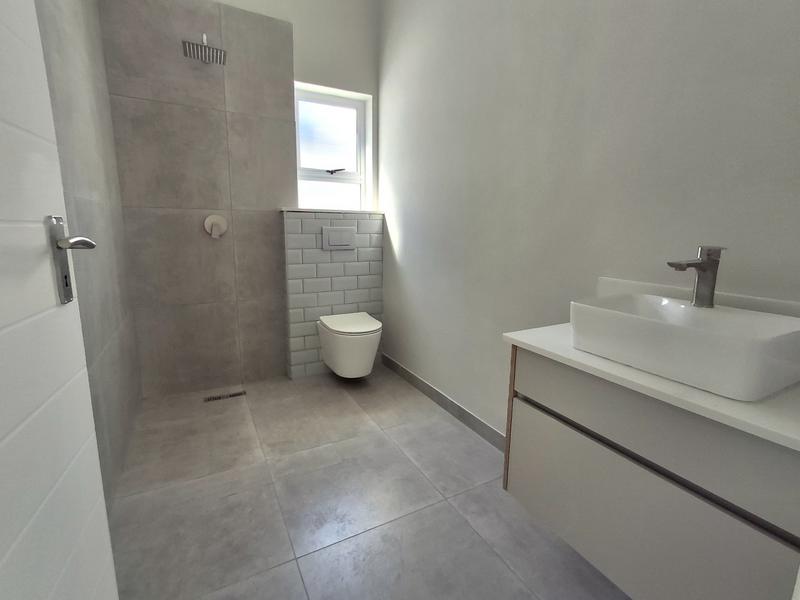 3 Bedroom Property for Sale in Shelley Point Western Cape